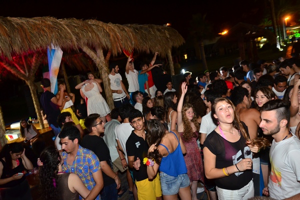 Heat Wave Summer Beach Party